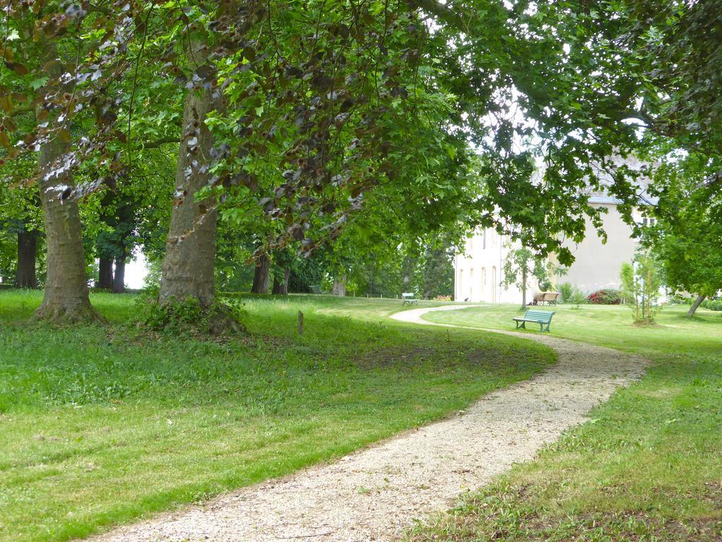 Maison D'Hotes Le Chateau De Puxe Exteriör bild